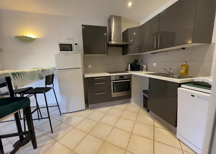 La Maison Des Pressoirs Chateauvillain